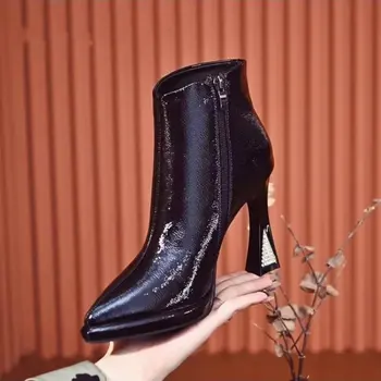 Современные ботинки на высоком каблуке, женские ботинки черного цвета, осень-зима 2024, новые тонкие ботинки на шпильке, ботильоны из мягкой кожи с острым носком