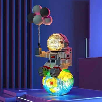 Набор миниатюрных строительных блоков Astronaut Mini, Набор строительных блоков космической модели со светодиодной подсветкой и воздушными шарами, крутые подарки